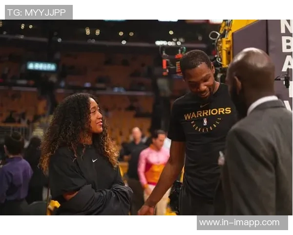 韦德携妻子畅游日本深情互动展现真爱无惧长时间相处考验